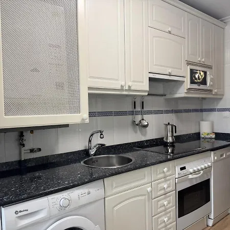 Luminoso Con Plaza De Garaje Apartamento